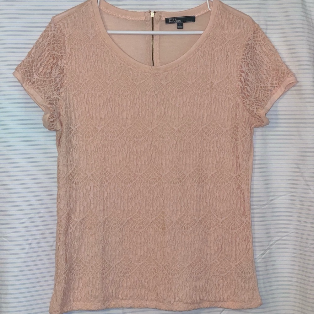 Large Light Pink lace/crochet top